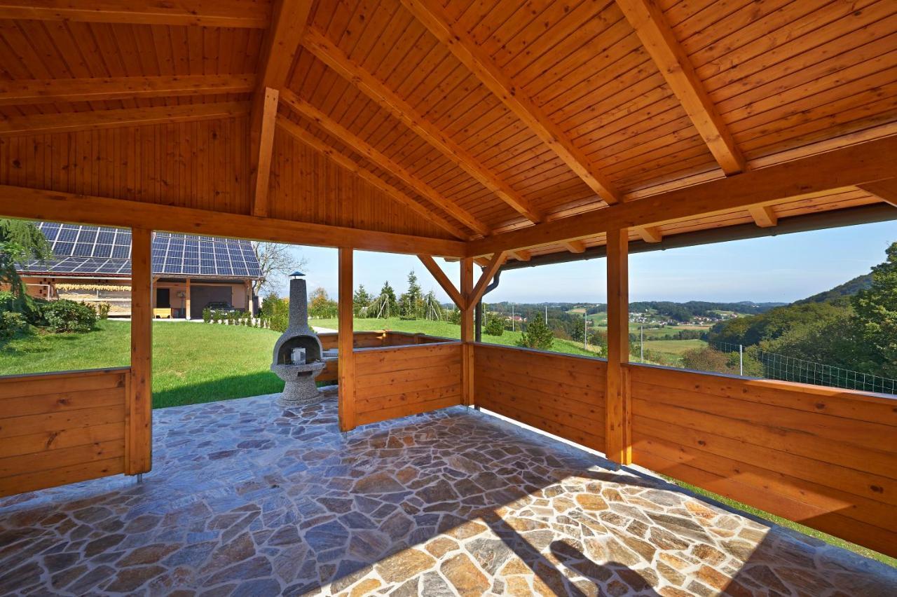 Farmhouse Lipoglav Loče pri Poljčanah Exterior foto